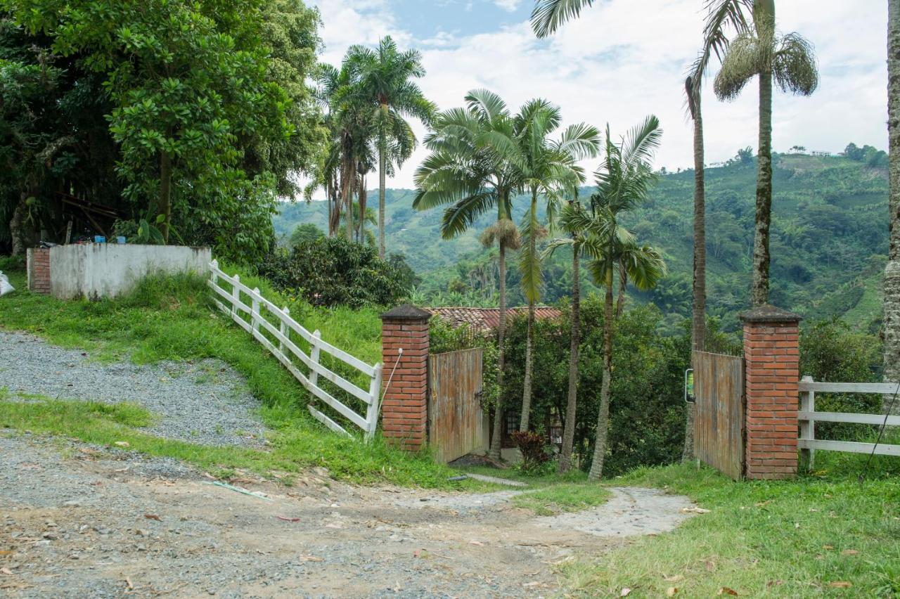 Alojamiento Rural Fogón de Palo Manizales Exterior foto